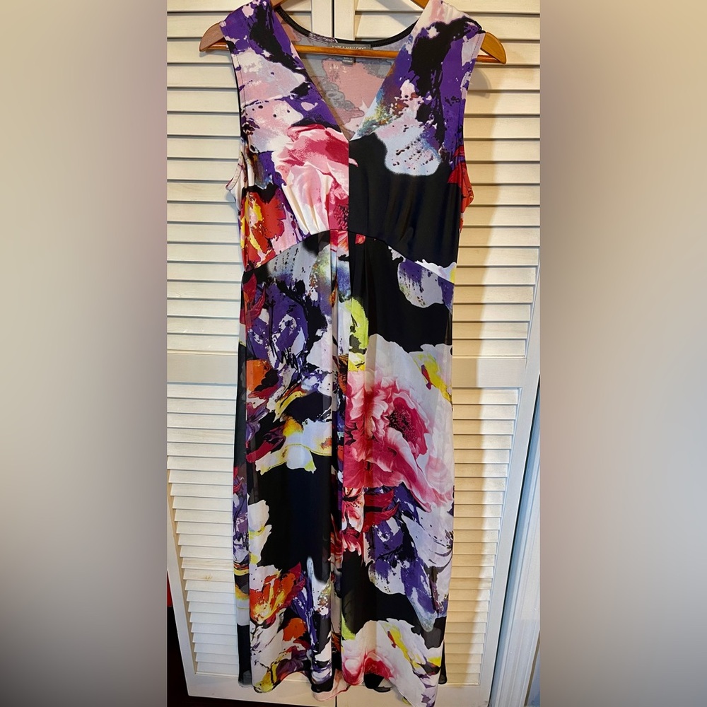 Kate & Mallory Maxi Floral Dress Size Medium